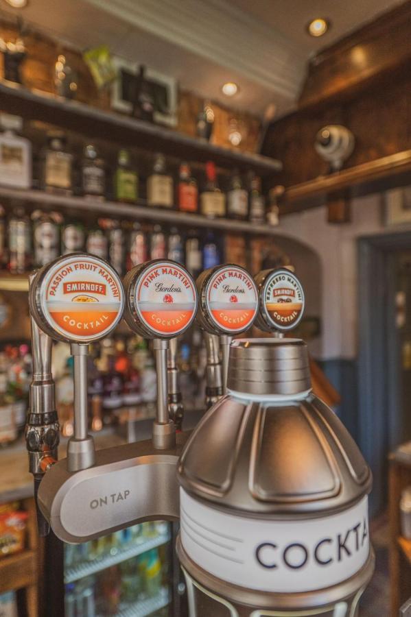 The Stag Hotel And Mailmans Arms Lyndhurst Bagian luar foto